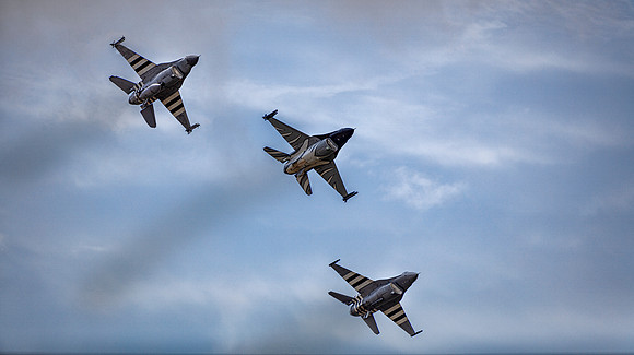 3 falcons